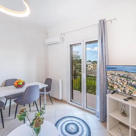 Tenniside View Apartment *