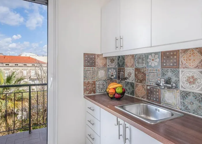 Tenniside View Apartman *